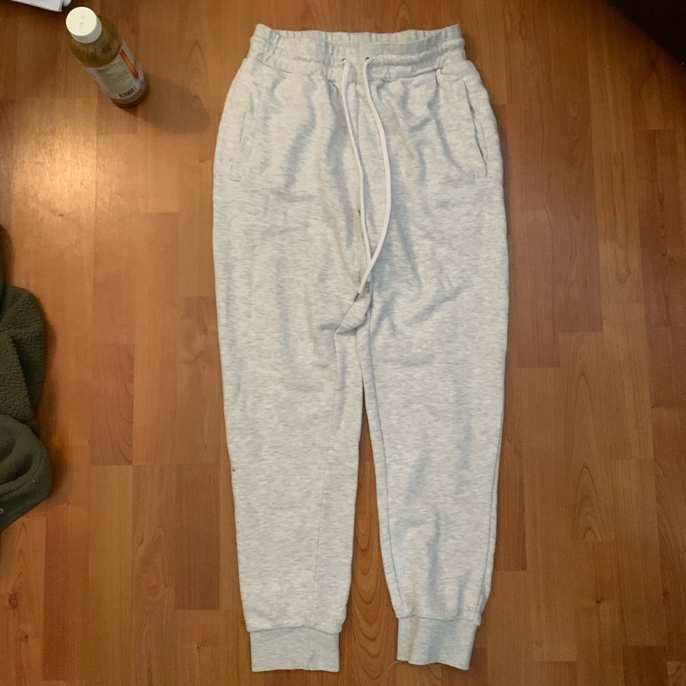 Forever 21 men’s joggers